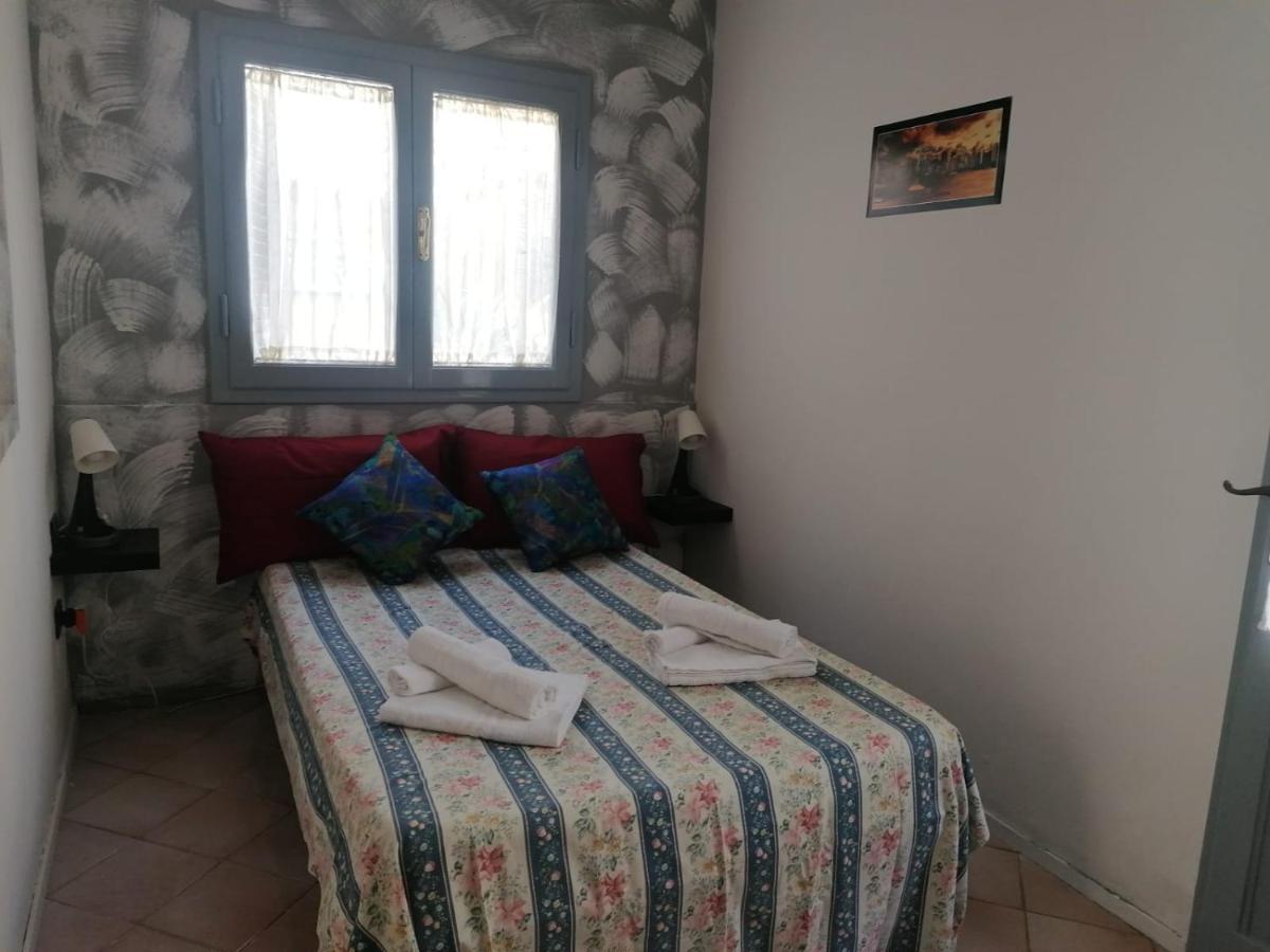 La Casina Giramondo Di Ele เวียเรจโจ ภายนอก รูปภาพ